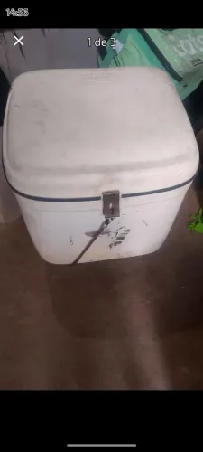 Baú de fibra 100litros