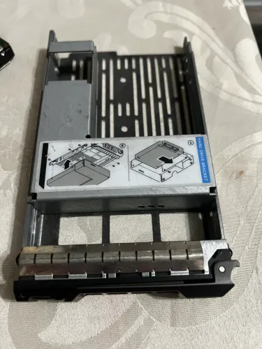 Bandeja pra hd de servidor 2,5 e 3,5
