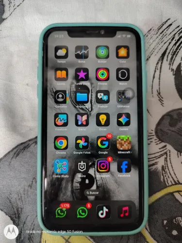 iPhone XR vendo ou troco 