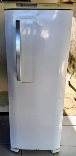 Geladeira Electrolux RFE38.