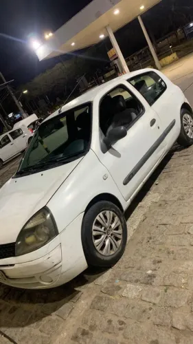 Renault Clio Authentique 1.0 8V 3P 2004
