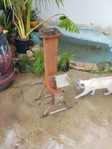Fogão a lenha foguete