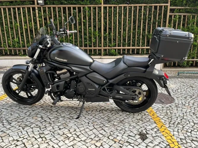 Kawasaki Vulcan s650 2023 Único Dono