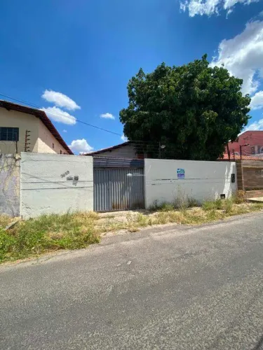 R. MARCOS PARENTE - BAIRRO; FATIMA