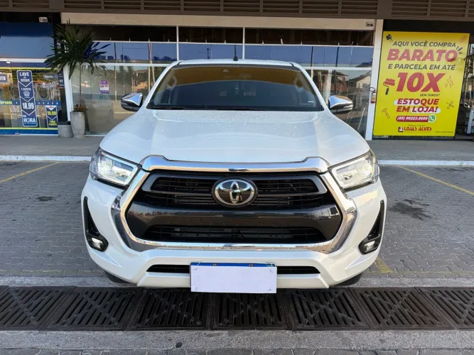 Toyota Hilux CD SRX 4X4 2.8 TDI 16V Diesel Aut. 2021
