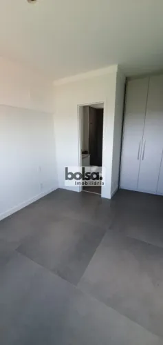 LIndo Apartamento área Nobre, de 3dorm com uma excelente varada Gourmet com vista para a c