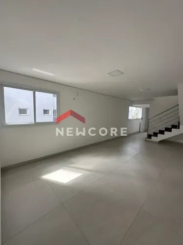 Cobertura em Rua Ipanema - Patrimônio - Uberlândia/MG