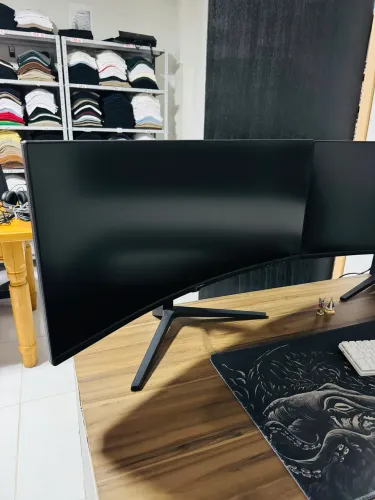 Monitor Husky 34 Polegadas com caixa