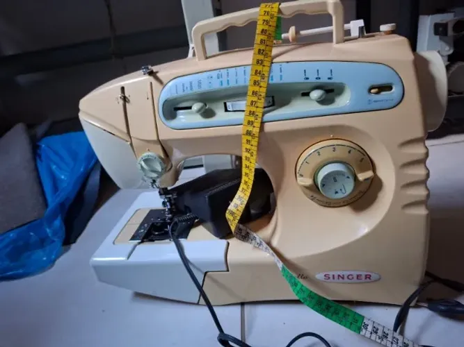 Vende-se Singer Bella - Para Sete Lagoas