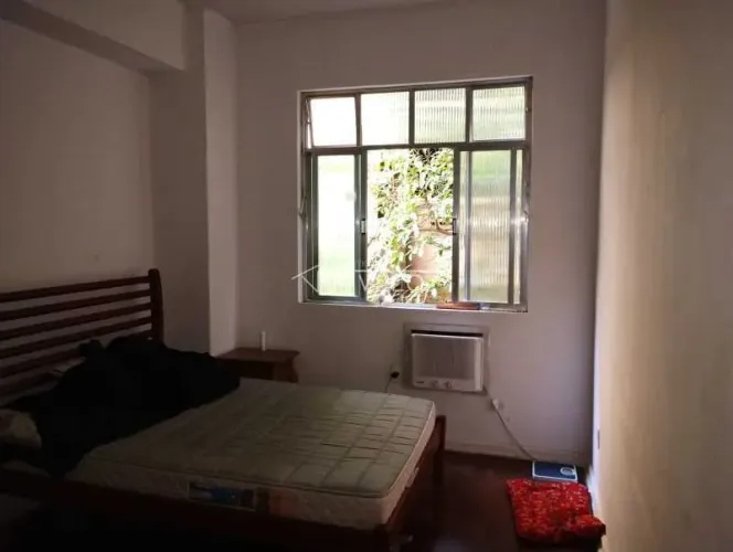 Apartamento - / Residencial / Centro