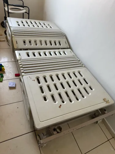 ? OPORTUNIDADE EM MANAUS! CAMA HOSPITALAR ELÉTRICA MOTECK ? R$ 2.500