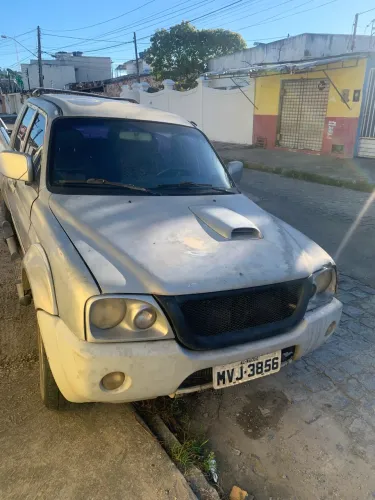 Mitsubishi L200 Sport HPE 2.5 4X4 CD DTI Dies. Aut. 2006