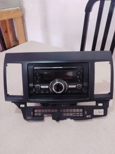 Rádio Mitsubishi Motors original