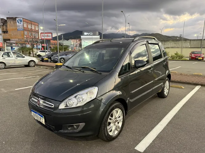 Fiat Idea Attractive 1.4 Fire Flex 8V 5P 2015