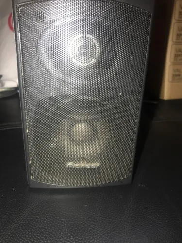 5 caixas pioneer para Home theater de 100 watts casa