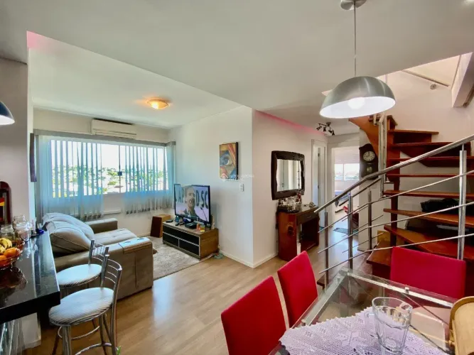 Cobertura à venda com 98 m² no bairro Maringá e 2 dormitórios/quartos disponíveis.