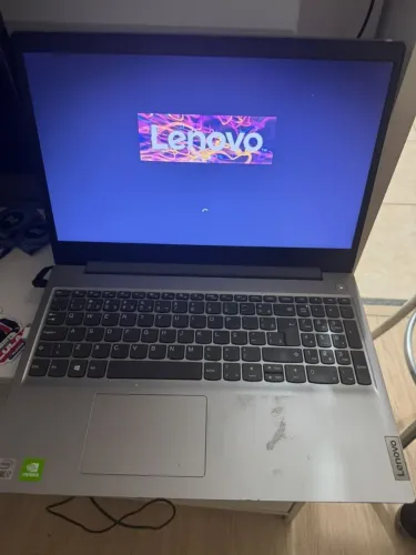 Vendo Not Lenovo IdeaPad Slim 3 <br><br>SSD<br><br>512 GB