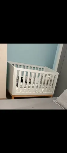 Vendo berço infantil em excelente estado 