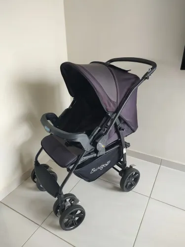 Carrinho de Bebê Burigotto AT6K 0-15kg