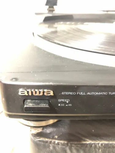 Toca disco AIWA 