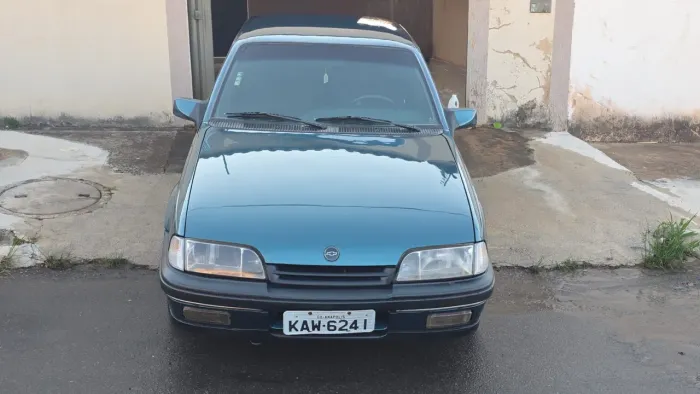 Chevrolet Monza GLS/ Hi-tech 2.0 EFI 2P E 4P 1994