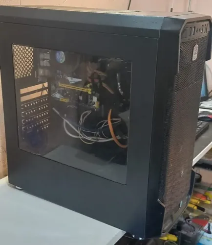 CPU C3Tech - Intel Core i5 CPU 6500 - 3.20 Ghz - 8.0 GB Ram - 120GB SSD+HD 930GB+HD 930GB