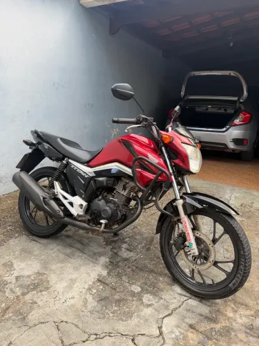 Titan 160 Doc26 Abaixo da Fipe - Impecável