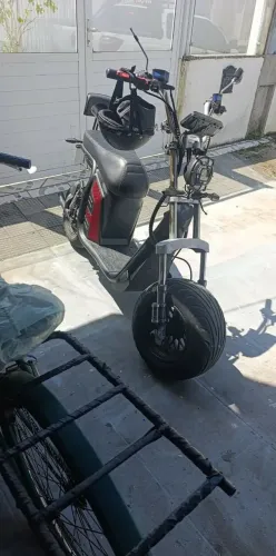 Vendo r13 citycoco vermelha preta 