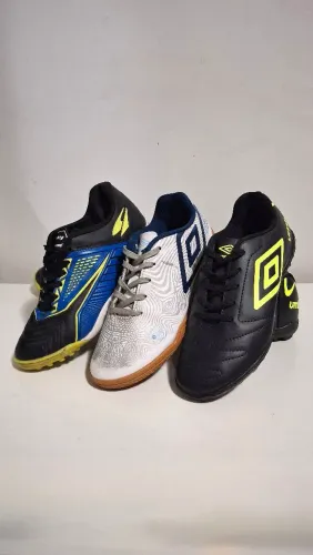 3 CHUTEIRAS SEMINOVAS SOCIETY E FUTSAL - BARATO PRA SAIR HOJE!