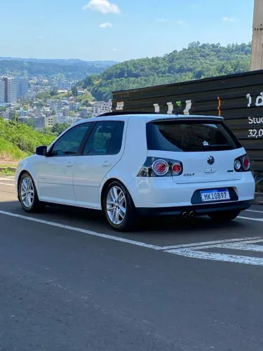 Volkswagen Golf Sportline 1.6 MI Total Flex 8V 4P 2013