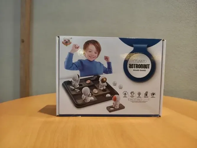 Funny Astronaut - Board Game 