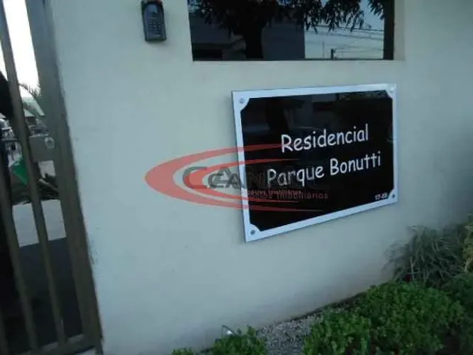 Apartamento para aluguel com 45 m² e 2 quartos em Jardim Carvalho, Bauru - SP