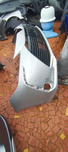Para choque corolla 20/24 (detalhe)