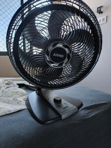 Ventilador Arno de Mesa Usado