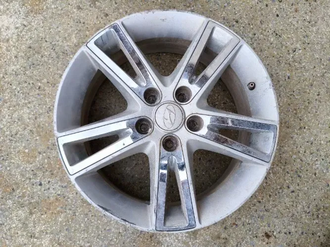 Roda Original Hyundai i30 Aro 17 - Liga Leve - 5 Furos - Avulsa