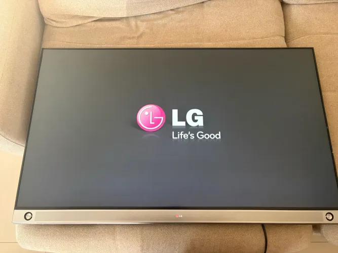 TV LG 55" 4K Ultra HD - Tela Grande com Lindo Design (Preço Baixo)