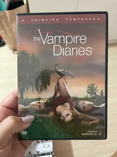 Box the vampire diaries 1a temp
