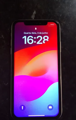 iPhone 11 128 GB usado em boas condições