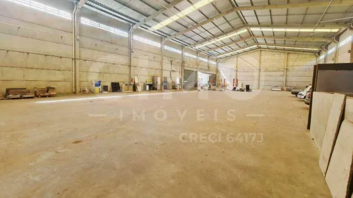Galpão para Locação 1.000m² na Via Expressa em Blumenau | Cimo Imóveis