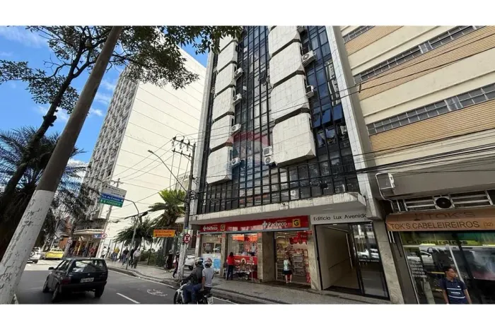 Sala Comercial para locação no Centro de Juiz de Fora, Av Rio Branco
