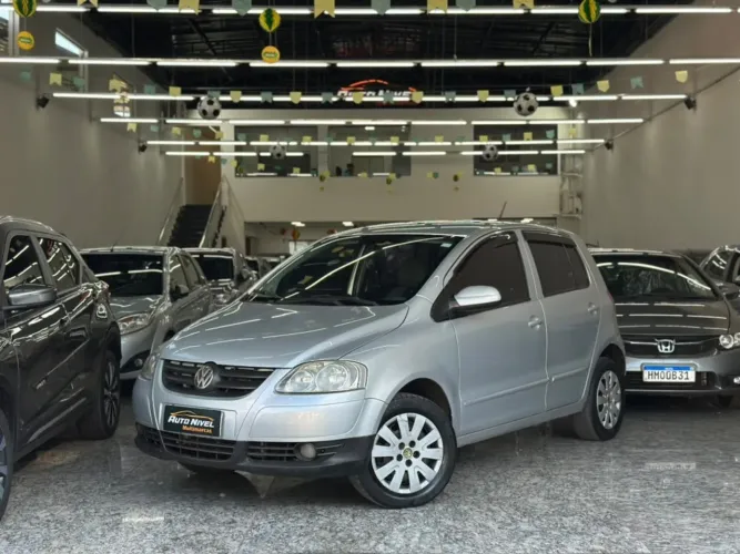 Volkswagen Fox Route 1.6 MI Total Flex 8V 5P 2009