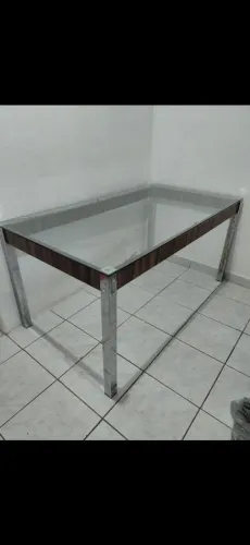 Mesa grande de vidro
