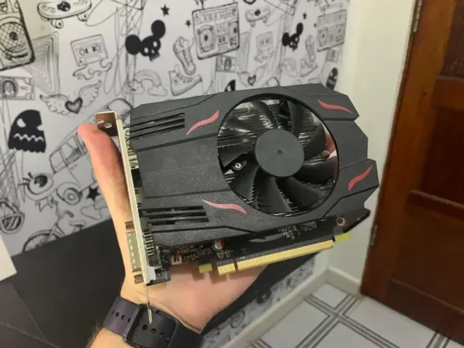 Rx 550 4gb Gddr5 (Placa de vídeo)
