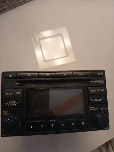 Rádio Original Tucson 2011/2012.