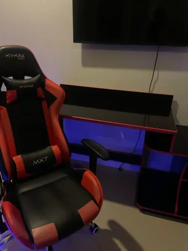 vendo mesa gamer + cadeira gamer!