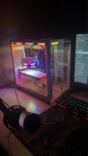 Pc gamer, troco por ps5 