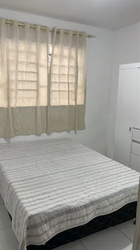 MULHER, dividir apartamento no poço/ santo Eduardo 