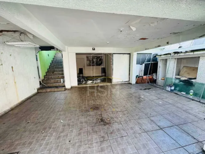 Terreno amplo de 400 m² em região valorizada: ideal para construir ou investir, documentaç