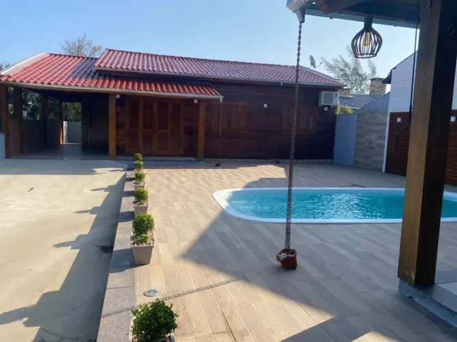 Casa de Alto Padrão Mobiliada a 250 metros do Mar para pessoas exigentes em Village Dunas