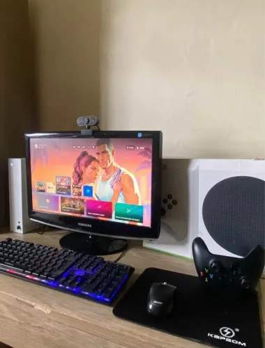 Xbox Séries + GTA 6 + Kit completo 